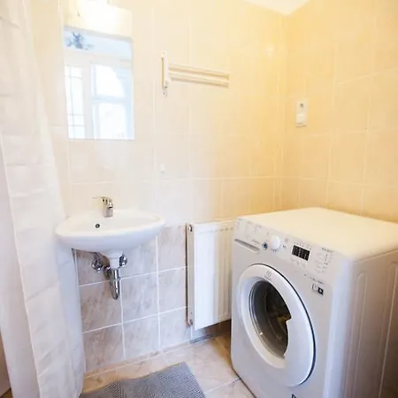 Apartment Downtown Jozsef Budapest